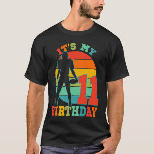 Fußballkind 11 Jahre alt Geburtstag Fußball Thema T-Shirt