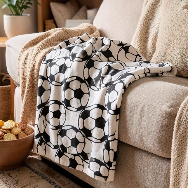 Fußballmuster Fleecedecke (Von Creator hochgeladen)