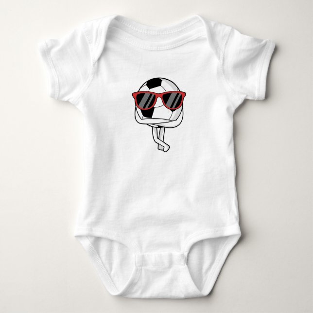 Fußballspieler mit Sonnenbrille im Fußball Baby Strampler (Vorderseite)