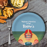 Fußballspieler Super Fan Game Day Pappteller<br><div class="desc">Passen Sie diese Teller für den Fußballspieler mit Ihrem Namen an. Siehe dazu Einladungen und mehr in unserer Sammlung.</div>