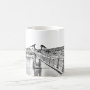 Fußgängerbrücke über den North Saskatchewan River. Kaffeetasse