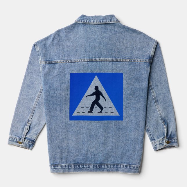 Fußgängerübergangsschild in Omani - Muscat, Oman Jeansjacke (Rückseite)