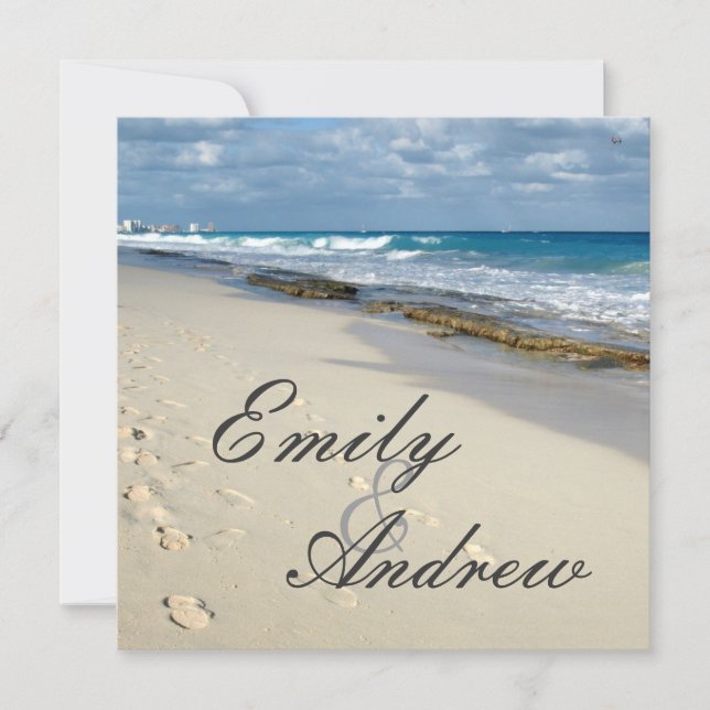 Fußspuren auf der Einladung zur Hochzeit am Strand (Vorderseite)