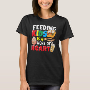 Fütternd Kinder ist ein Werk von Heart Cafeteria W T-Shirt