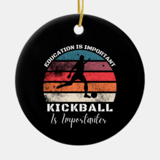 Future Kickball Lover und spielerische Mom dad Kic Keramik Ornament