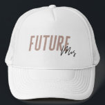 Future Mrs. Hat | Bachelorette Hat - Dunkelrosa Truckerkappe<br><div class="desc">// Benötigen Sie Hilfe bei der Anpassung Ihres Designs? Andere Ideen got? Kontaktieren Sie mich unter: zoe@gorjodesigns.com</div>
