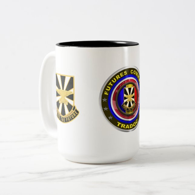 Futures Command TRADOC Zweifarbige Tasse (Vorderseite Links)