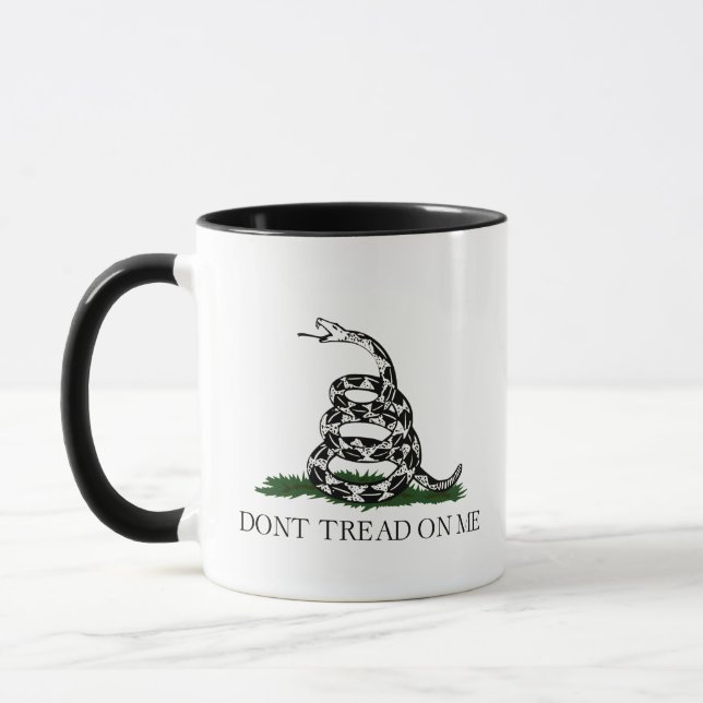 Fuzzy Express® Classic Gadsden Flag Schwarzweiß Tasse (Links)