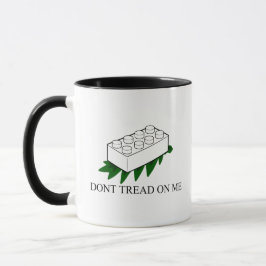 Fuzzy Express® Gadsden Flag Brick Joke Black-White Tasse