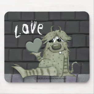Fuzzy Green Monster mit Herz Mousepad