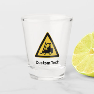 Gabelstaplerwarnzeichen Schnapsglas
