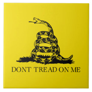Gadsden-Klapperschlangenflagge: Revolutionskrieg 1 Fliese