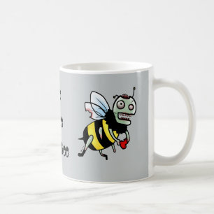 Gaffez la tasse drôle de bande dessinée de zombi