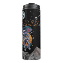 Galaxie-Affe mit einer Waffe aus dem Weltraum, Gal