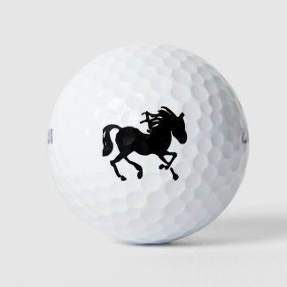 Gallop auf dem Grün: Einzigartiges Golf Ball Horse