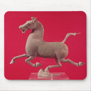 Galoppierendes Pferd mit einem Huf, der auf a Mousepad