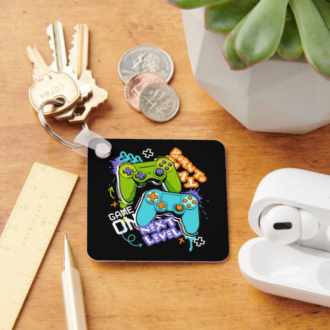 Game controllers Graffiti  Gaming Born To Play  Schlüsselanhänger (Schreibtisch)