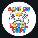 Game On Level Up Funny Birthday Boy Gaming Lover Runder Aufkleber<br><div class="desc">Lustige Sprüche "Game On Level Up" Funny Video Game Birthday Gaming buntes Design. Dieses lustige Gaming-Angebot ist perfekt für alle,  die Lieben haben,  Videospiele auf Konsole oder PC zu spielen.</div>