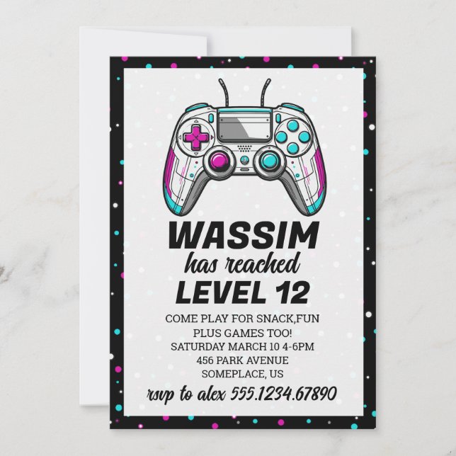Gamer Level up Video Game Birthday Invite Einladung (Vorderseite)
