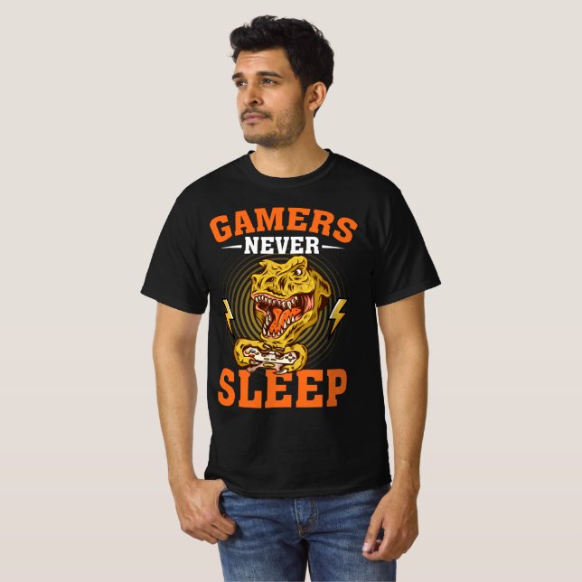 Gamer schlafen nie T-Shirt (Vorne ganz)