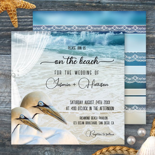 Gannet Beach mit Spitzen-Hochzeit in Urlaubsort Einladung (Beach or destination wedding invitation featuring an original design with gannets and a veil)