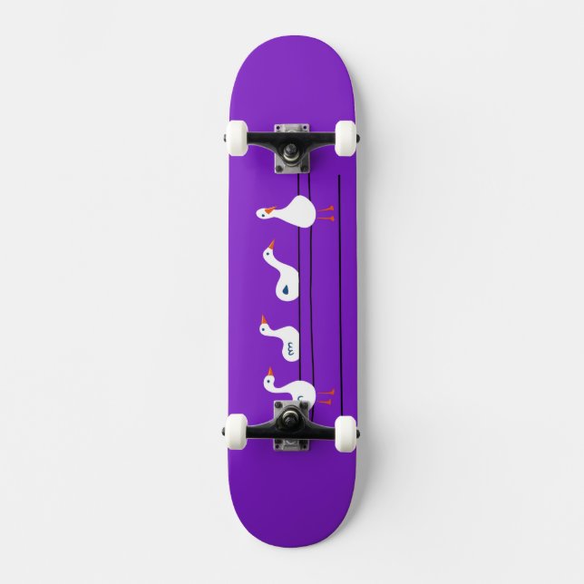 Gänse auf einem Kabelskateboard Skateboard (Vorderseite)