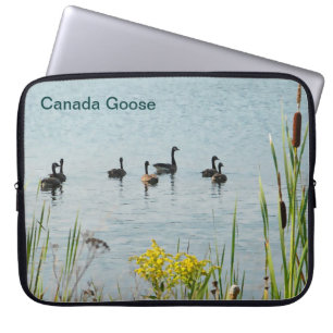 Gänse und Schwänze aus Kanada Laptopschutzhülle