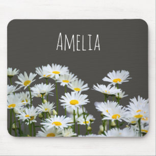 Gänseblümchen auf grauem personalisiertem mousepad