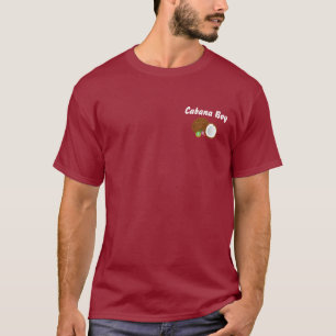 Garçon de cabane avec le T-shirt de noix de coco