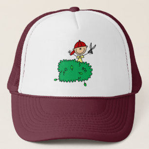 Garçon faisant le casquette de Yardwork
