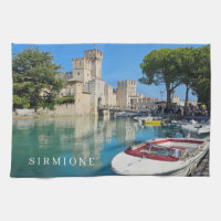 Gardasee Sirmione Burgen von Castel San Pietro