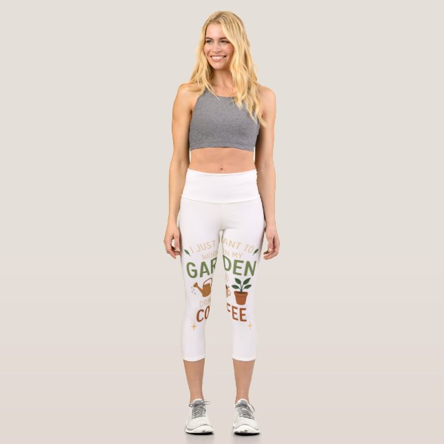 Garden Coffee Leggings - Women's Capris. (Vorderseite)