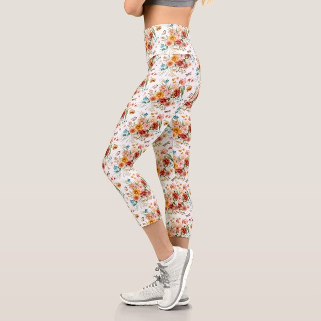 Garden Floral Pattern Capri Leggings (Links)