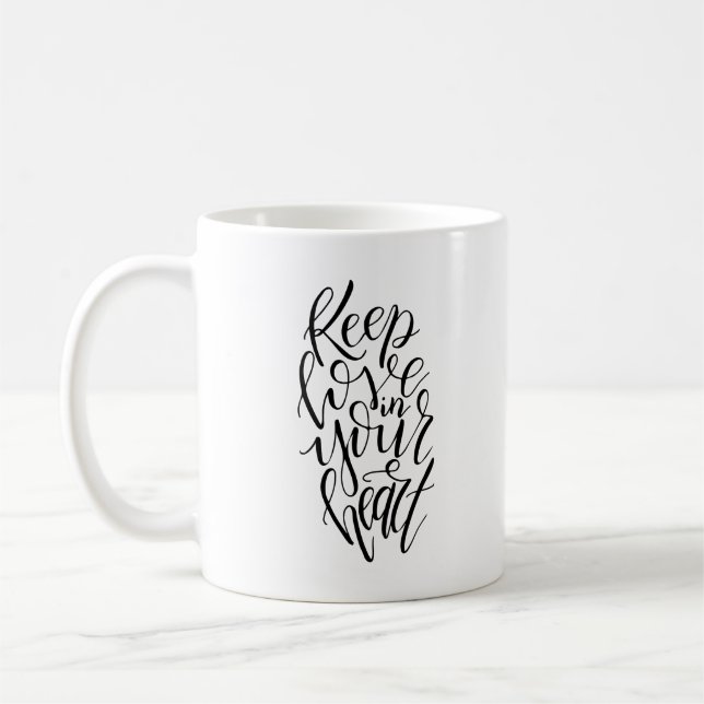 Gardez L'Amour Dans Votre Coeur Mug (Gauche)