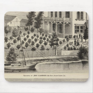 Gardiner res, Benicia Arsenal Mousepad