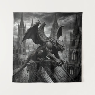 Gargoyle Awakening auf dem Rain-Soaked Dom Dach Wandteppich