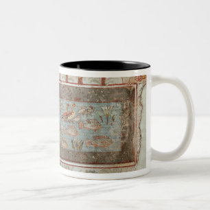Garten eines privaten Anwesens mit einem Zweifarbige Tasse