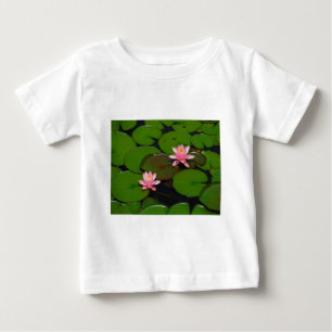 Garten mit Blütenblumen, Rosa Lotus, Baby T-shirt