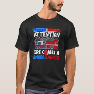 Gartenarbeit 4\Aufmerksamkeit Achtung Hier Kommt E T-Shirt
