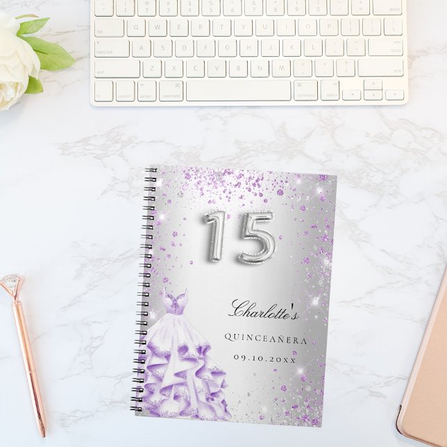 Gästebuch Quinceanera Silber lila Glitzer Kleid Notizblock (Von Creator hochgeladen)