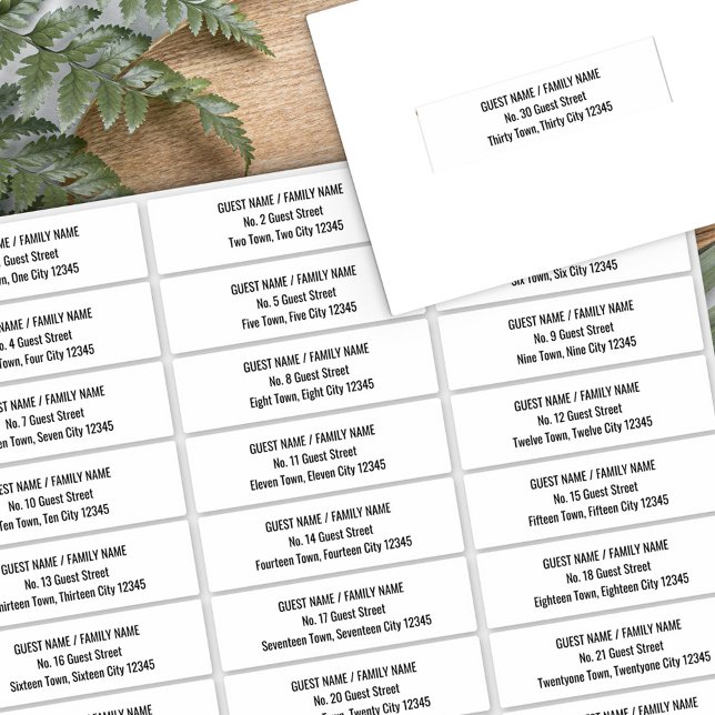 Gästeschrift Modernes Einladungs-Envelope Aufkleber (Von Creator hochgeladen)