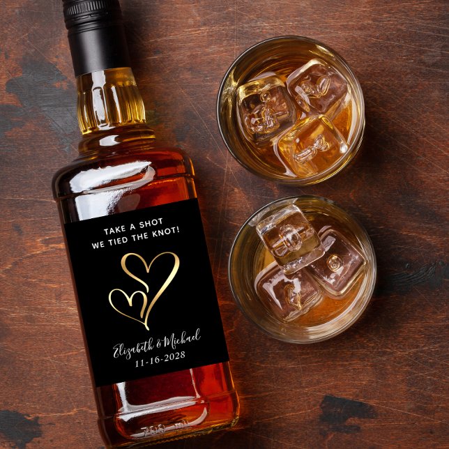 Gastgeschenk Hochzeit erschießt, die wir den Knote Alkoholflaschenetikett (Take a shot, we tied the knot! Raise the bar at your reception with our fun mini liquor bottle label)