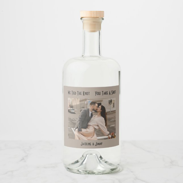Gastgeschenk Hochzeit schießt Alkoholflaschenetikett (Vorderseite)