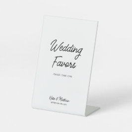 Gastgeschenke Hochzeiten Bitte nehmen Sie sich ein Sockelschild