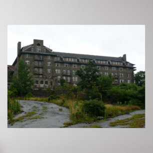 Gasthaus an den Dollar-Hügel-Fällen Poster