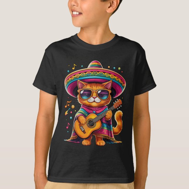 Gatos Before Vatos Mexican Cat Poncho Fiesta Cinco T-Shirt (Vorderseite)