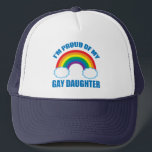 Gay Daughter Truckerkappe<br><div class="desc">Ich bin stolz auf meine homosexuelle Tochter. Pflag Eltern einer wunderbaren lesbischen Frau.</div>