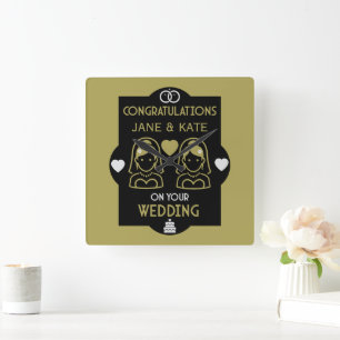 Gay Girls Wedding Day Quadratische Wanduhr