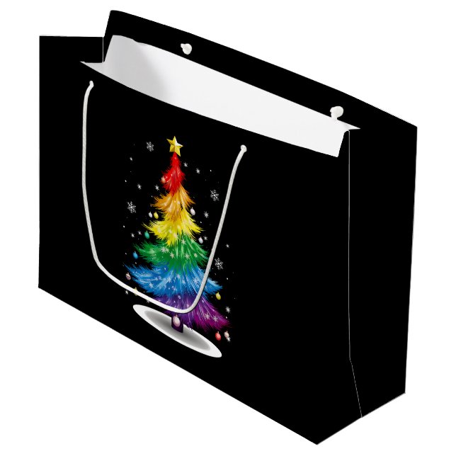 Gay LGBT Pride Rainbow Christmas Tree Merry Xmas Große Geschenktüte (Vorderseite Schrägansicht)