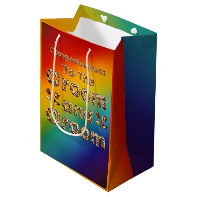 Gay Men-Rainbow-Hochzeitsgeschenk Mittlere Geschenktüte (Vorderseite Schrägansicht)